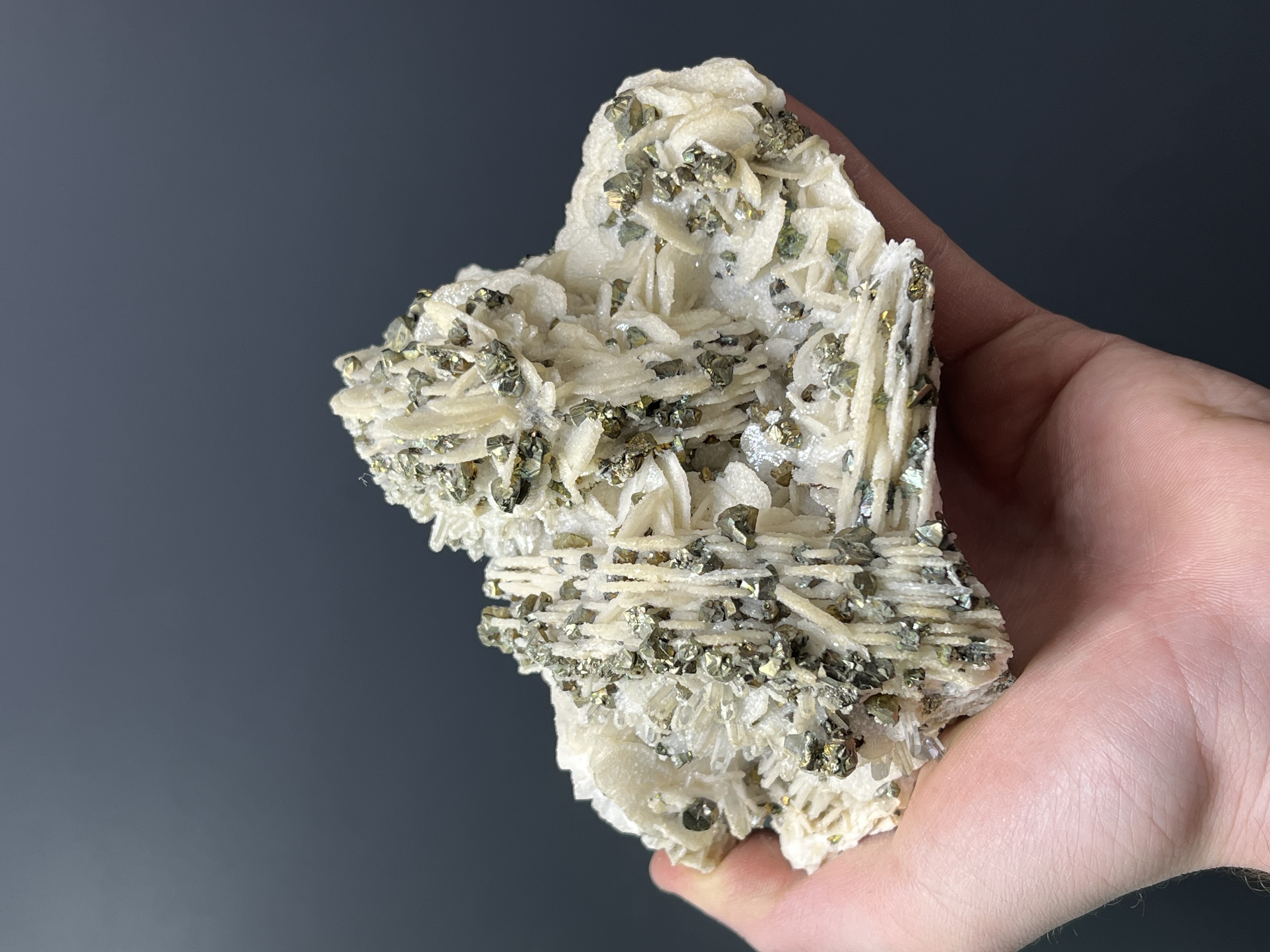 Chalcopyrite On Calcite And Quartz