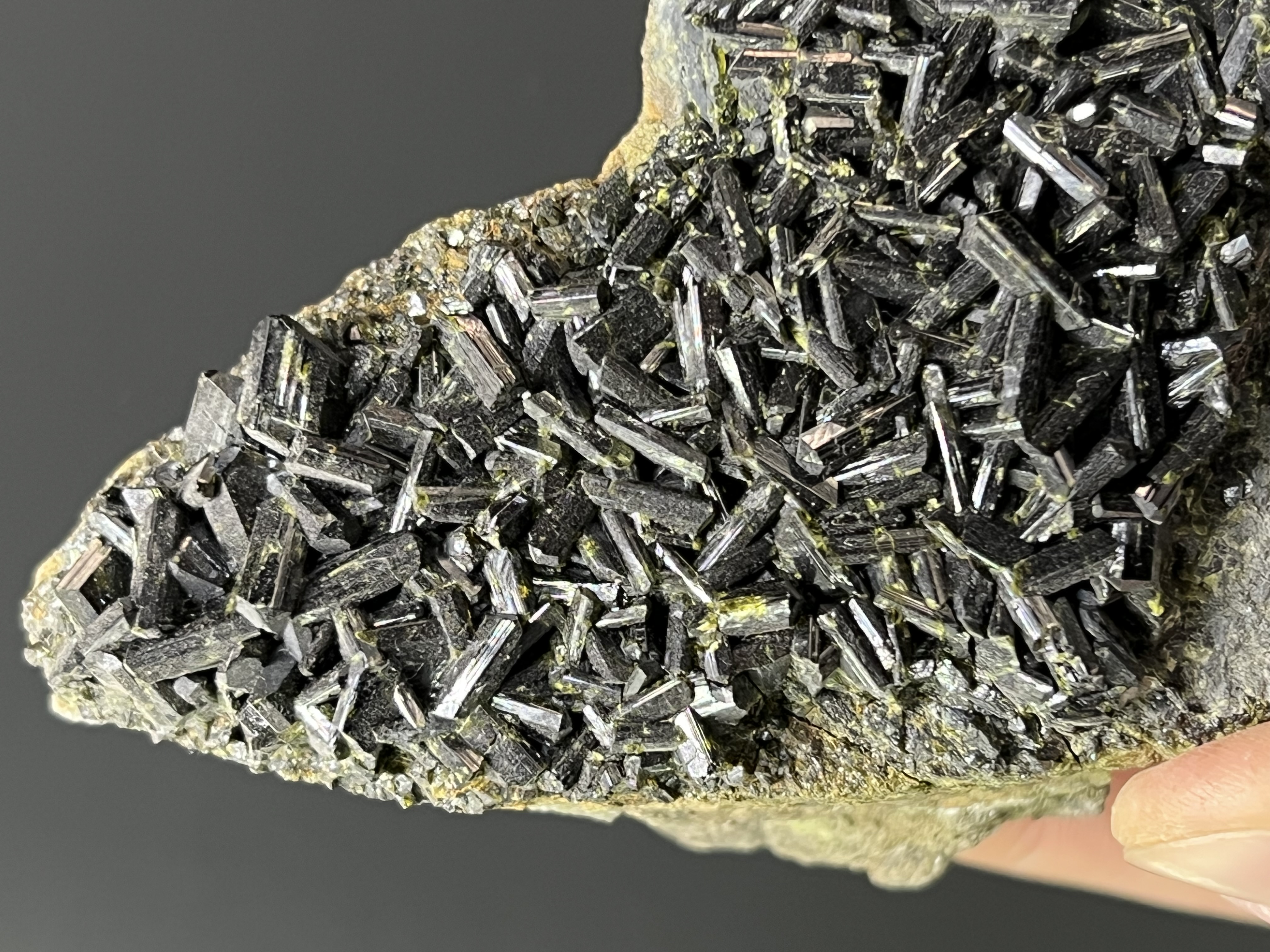 Black Epidote