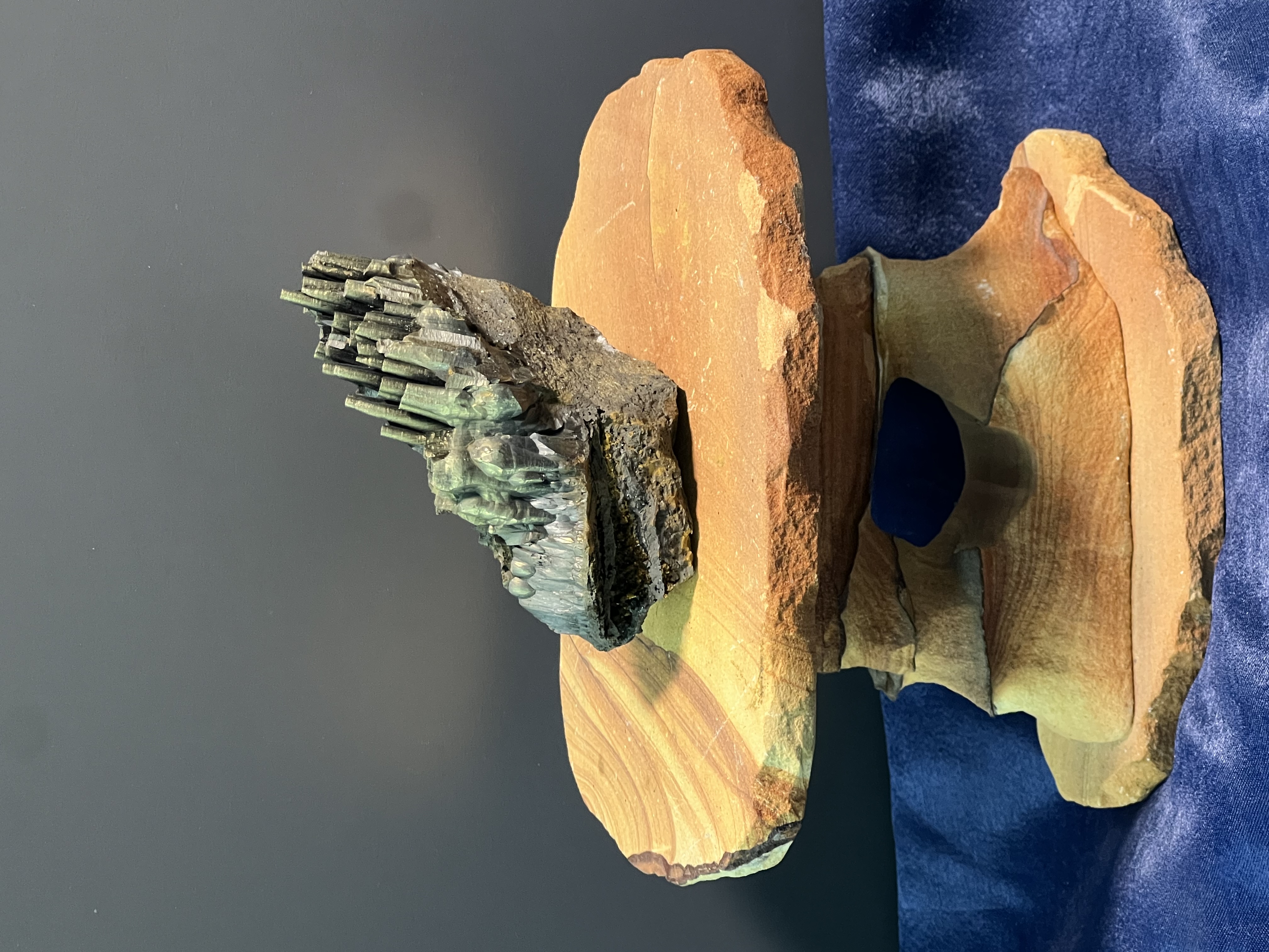 Museum Quality! Very Showy Golden Color Stalactite Goethite 