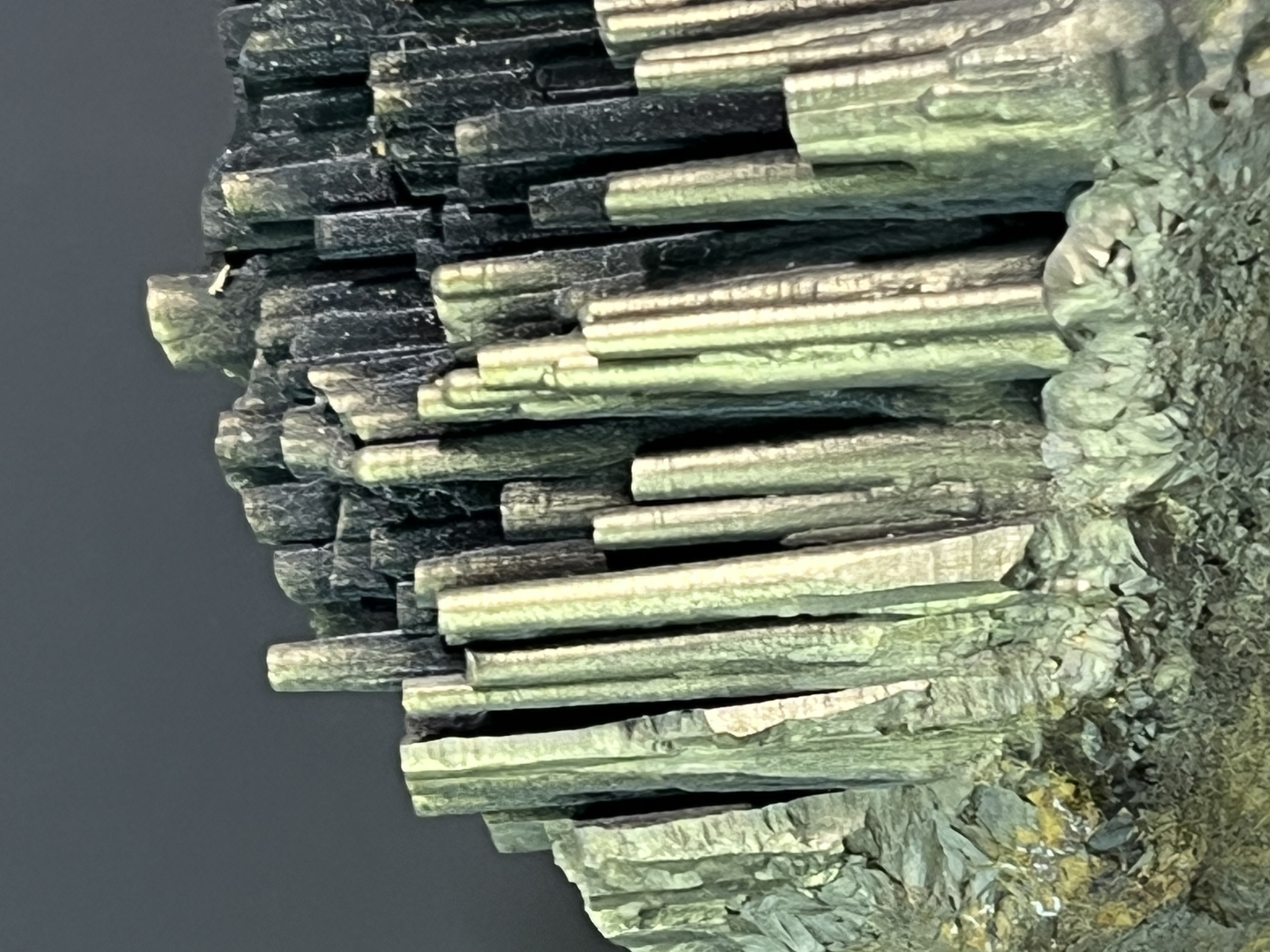 Very Special Museum Quality Black And Golden Color Stalactite Goethite 