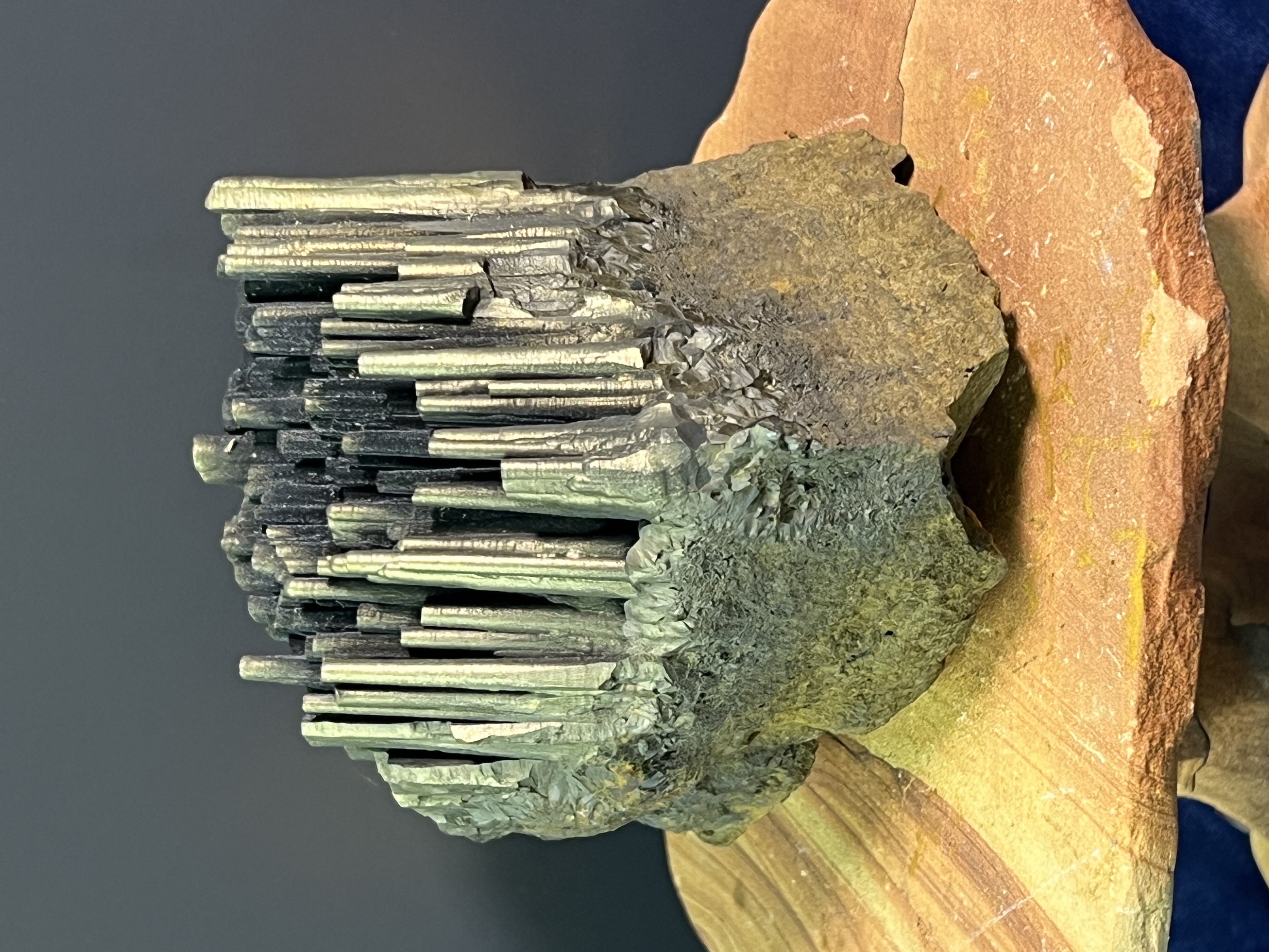 Very Special Museum Quality Black And Golden Color Stalactite Goethite 