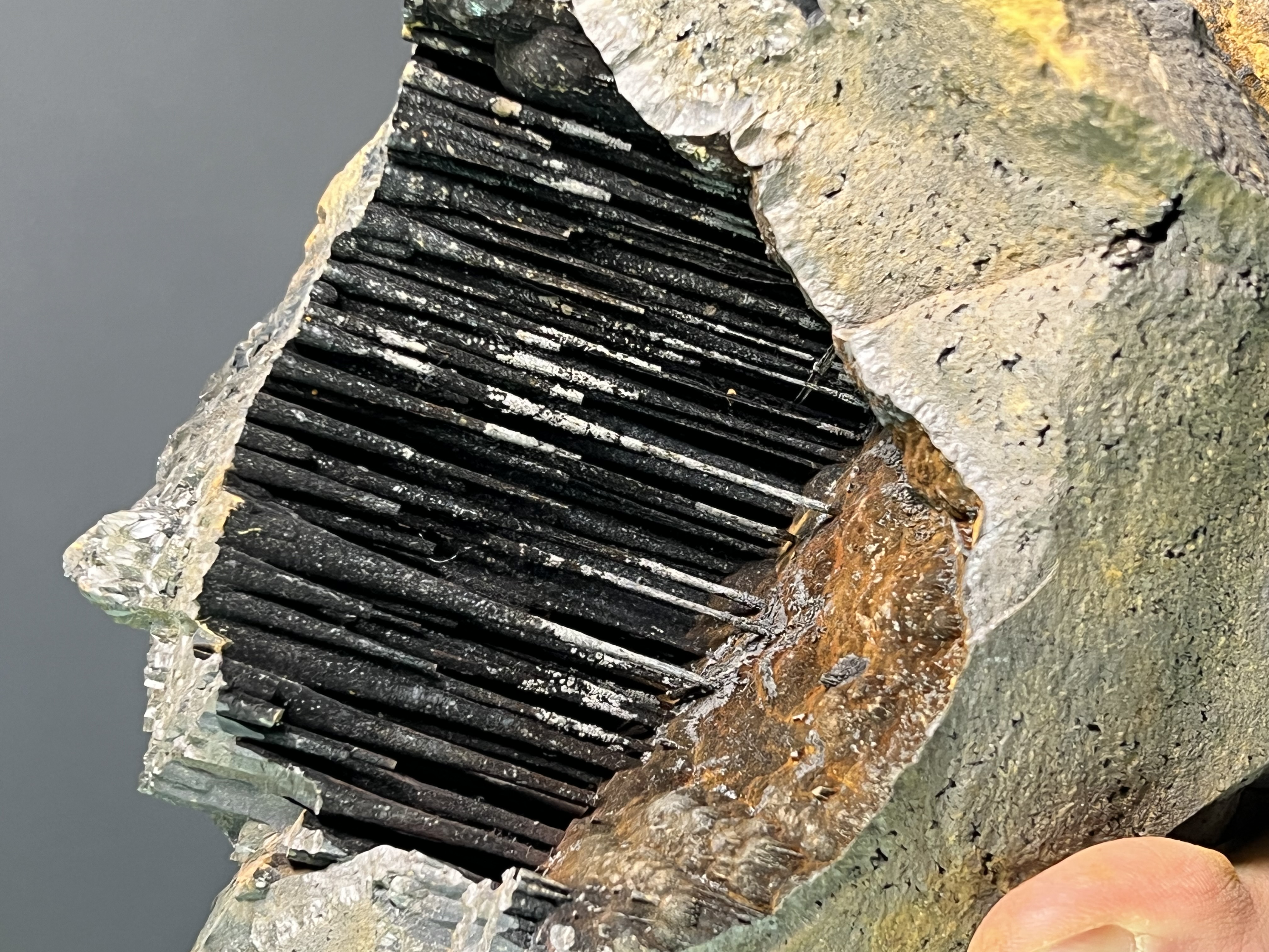 Museum Quality, Very Special Large Size Limonite And Specularite With Stalactite Goethite 