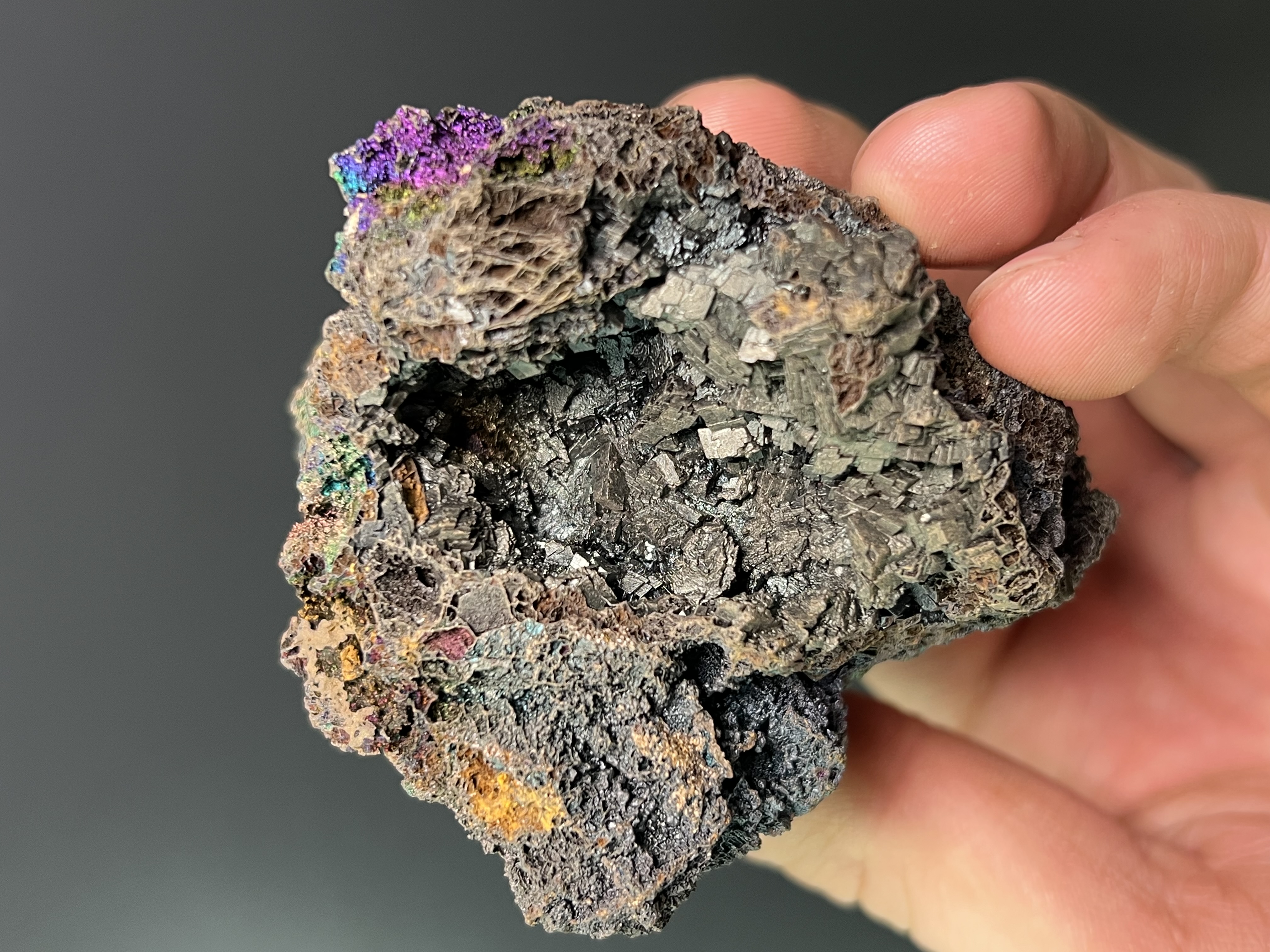 Special Piece, Colourful Turgite With Iron Siderite