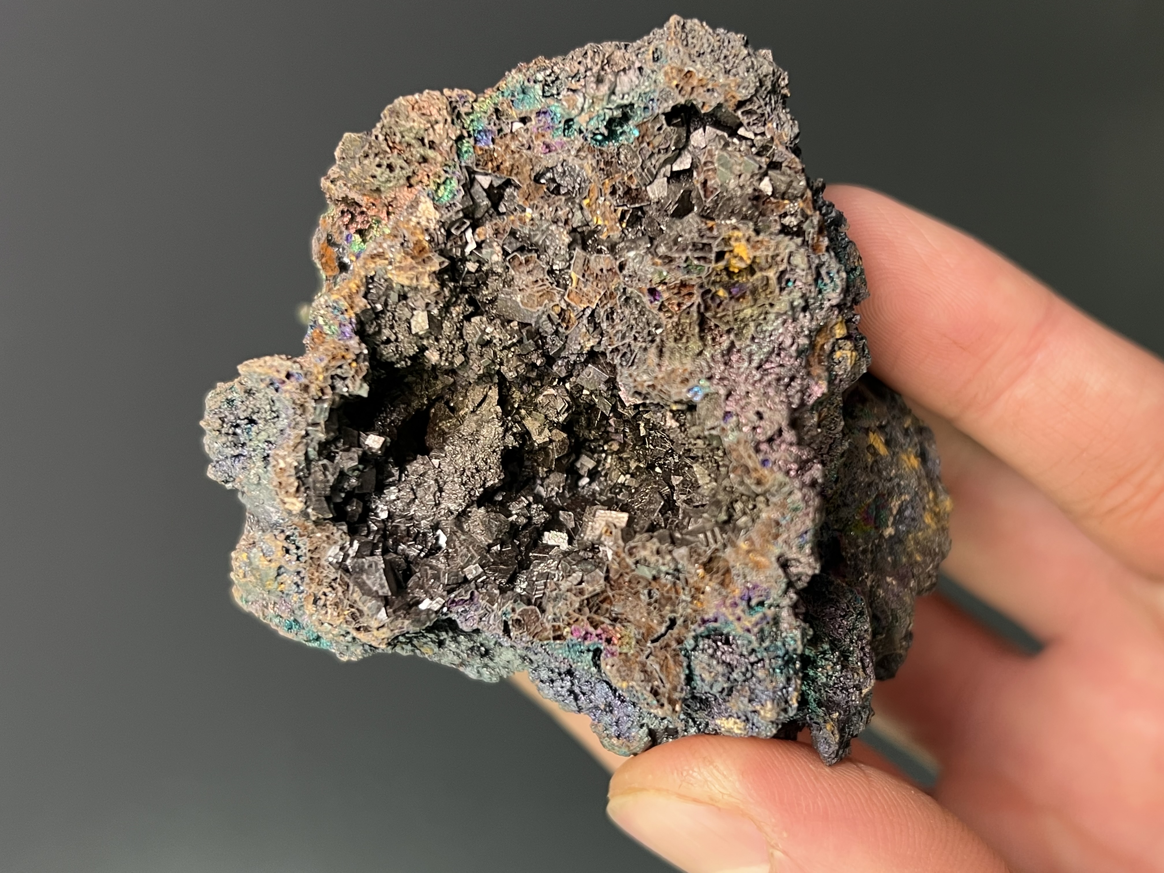 Special Piece, Colourful Turgite With Iron Siderite
