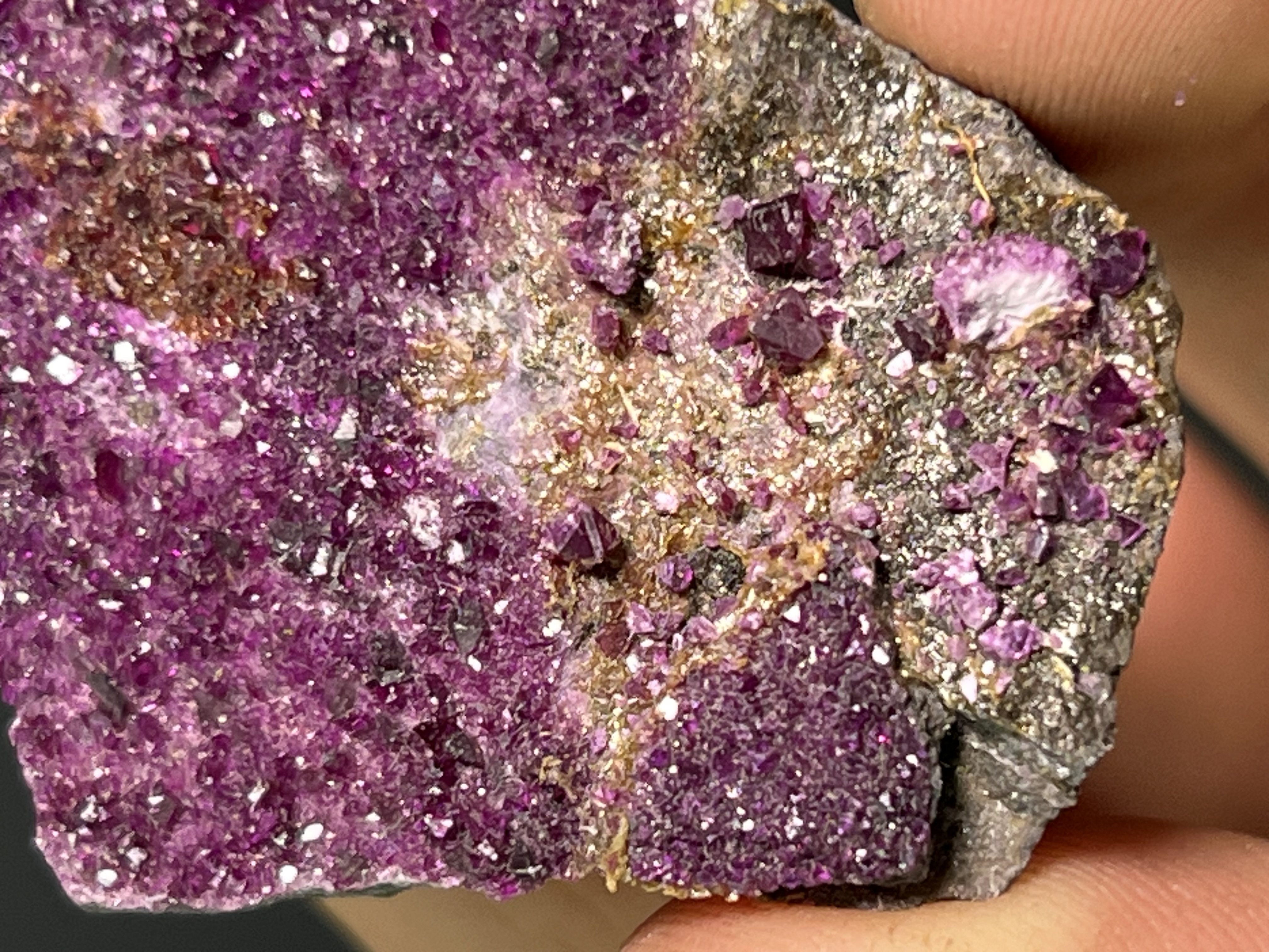 Very Special Kammererite Specimen