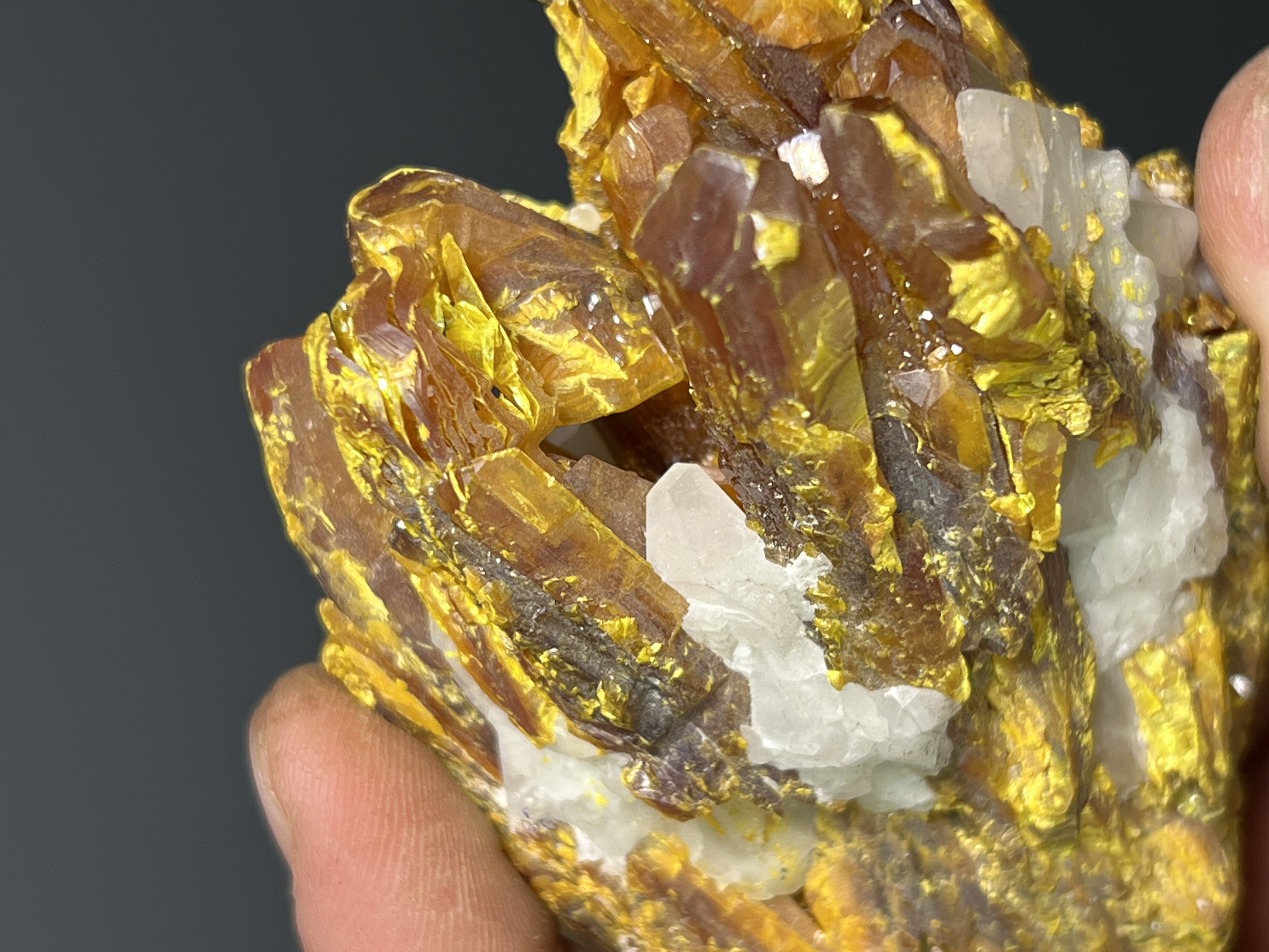 Museum Grade Orpiment Crystals, 225gram