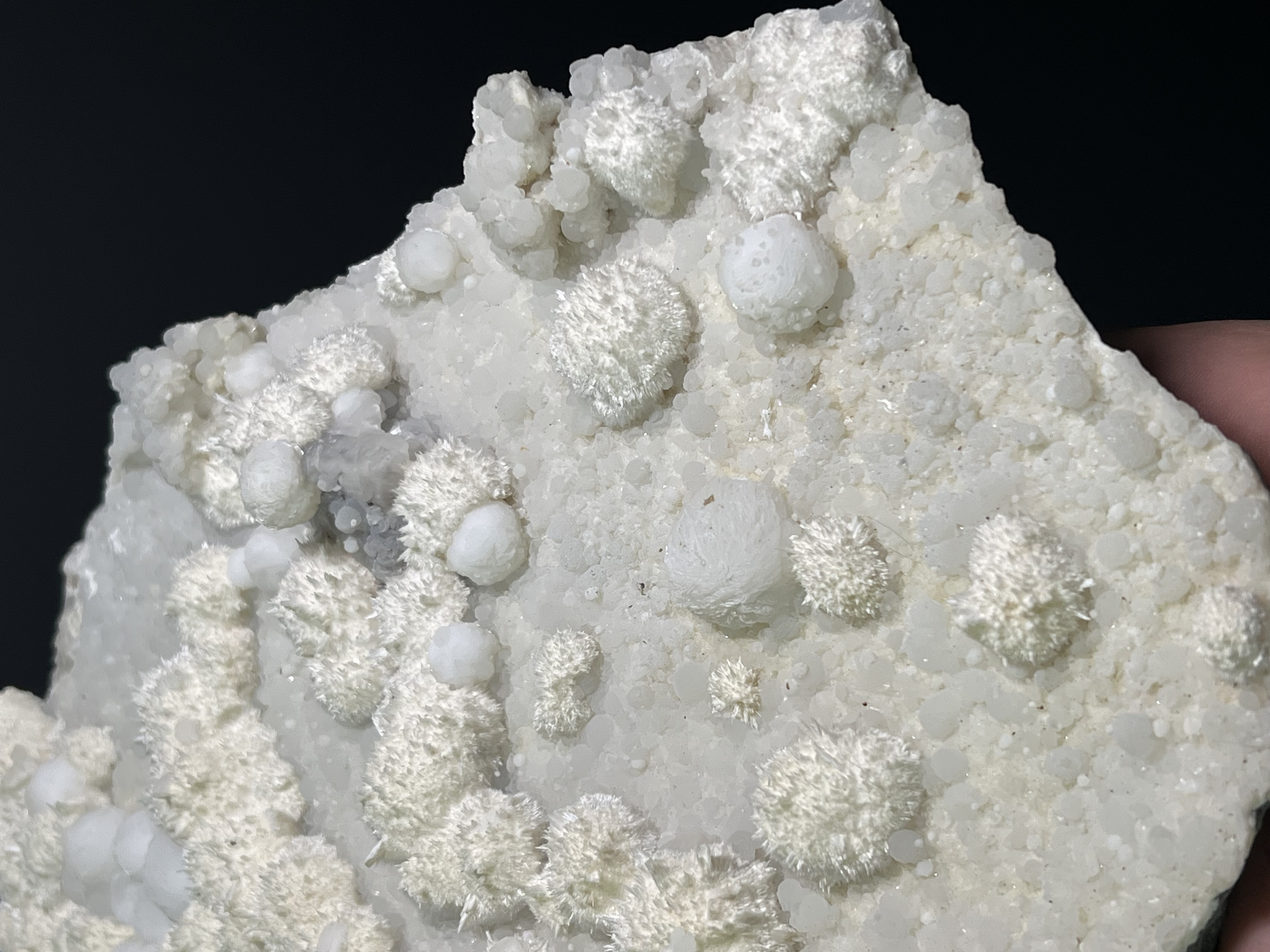 Natural Okenite Quartz Specimen, 1,8kg