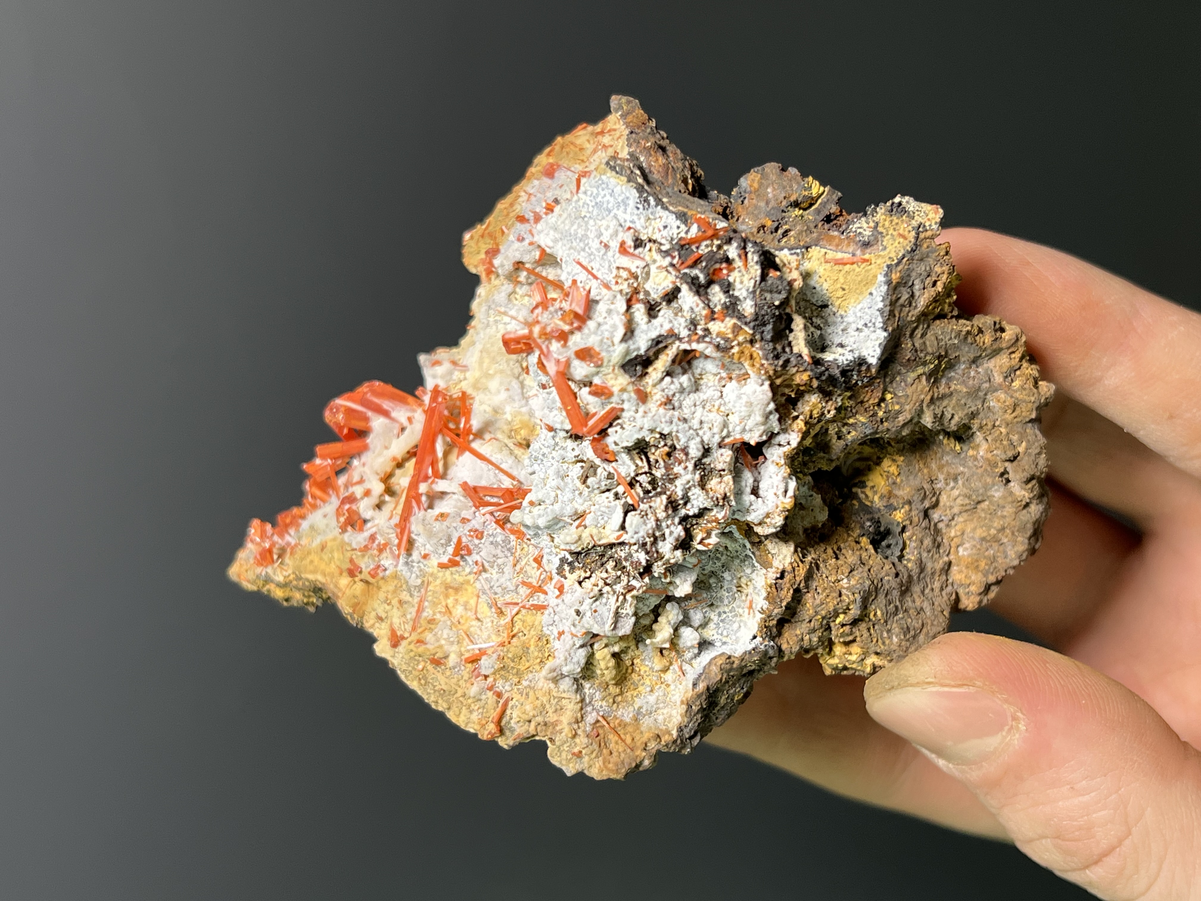 UMuseum Grade Special Crocoite Specimen, 150gram