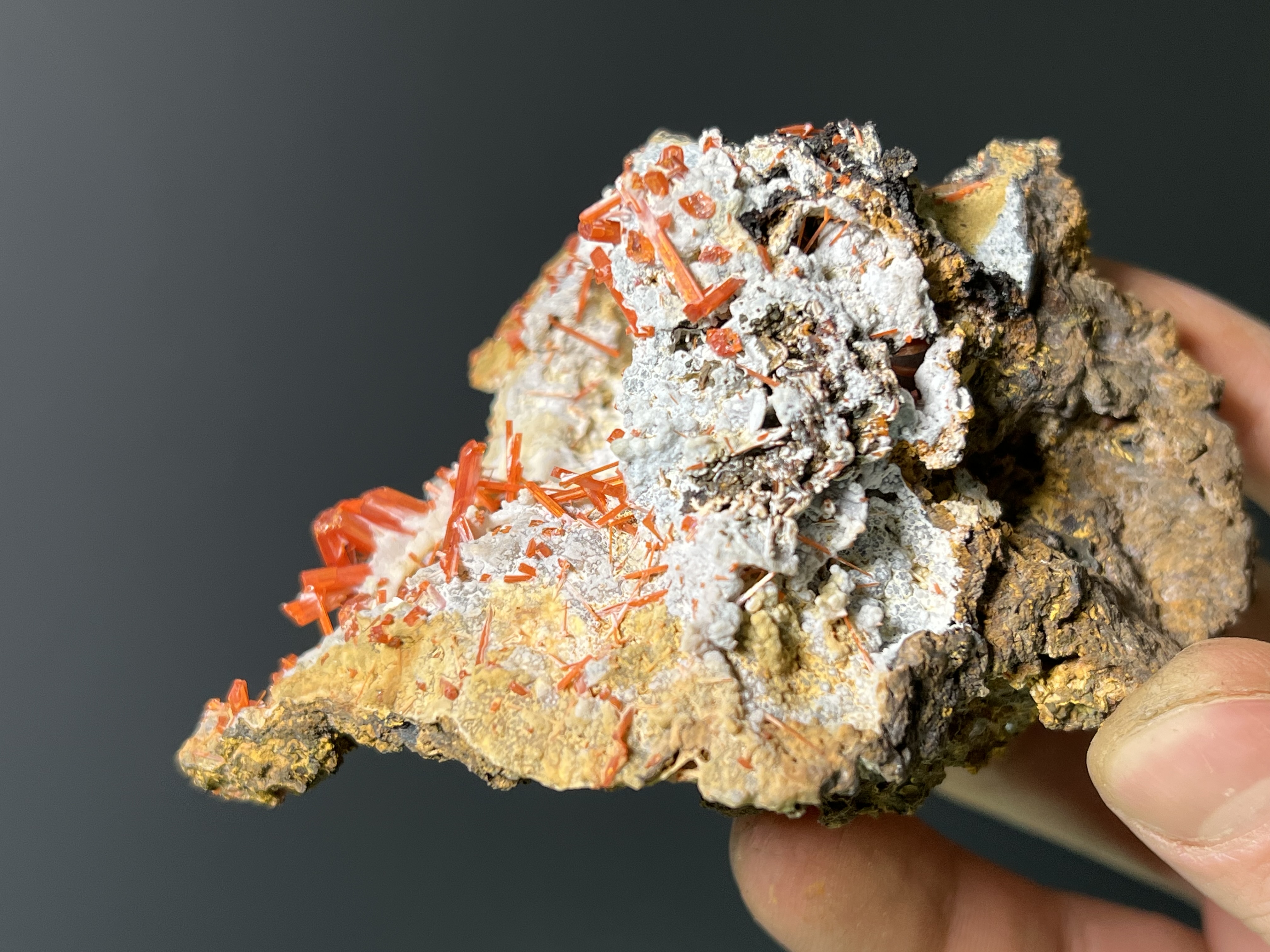 UMuseum Grade Special Crocoite Specimen, 150gram