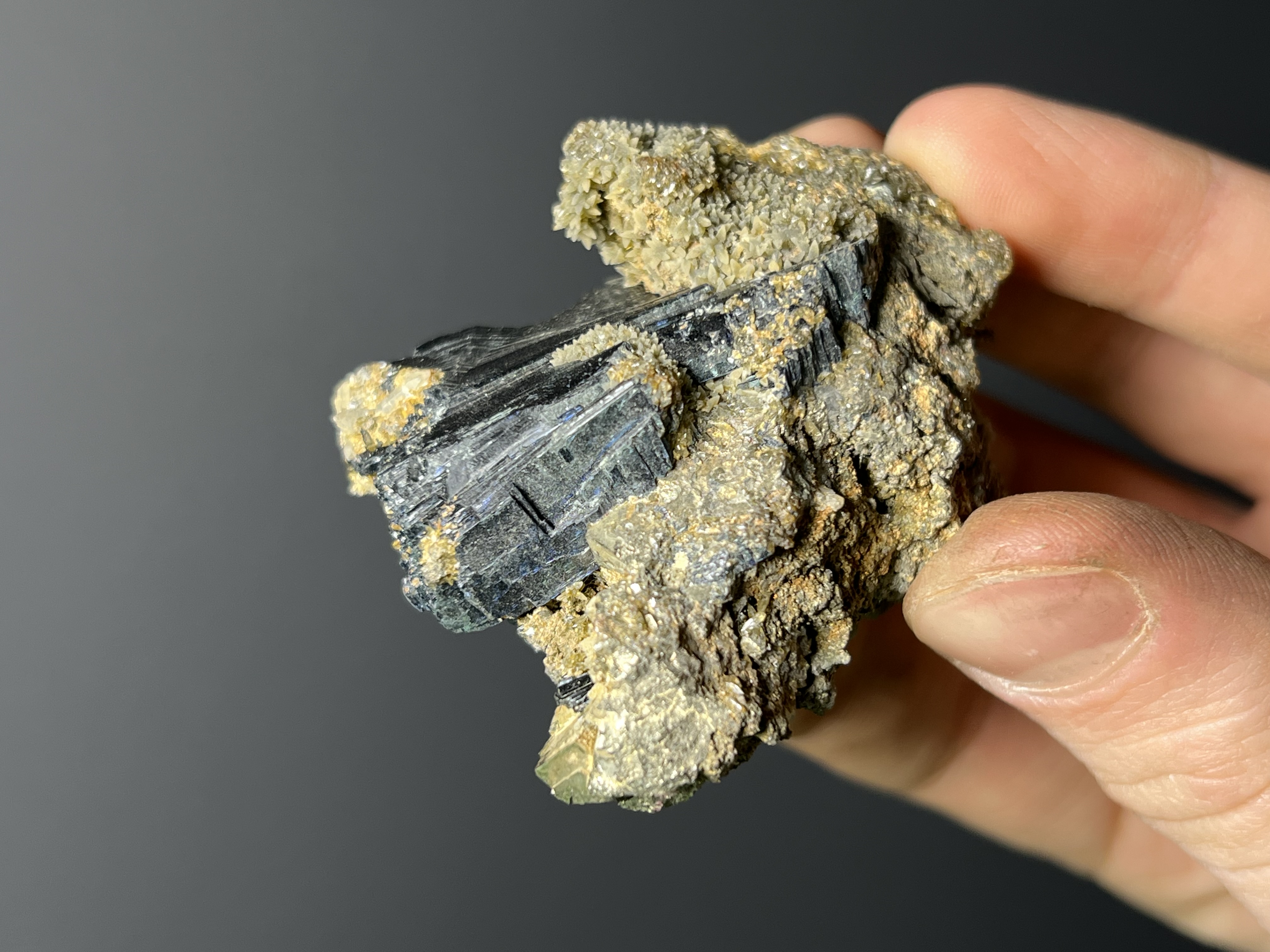 Museum Grade, Vivanite Childernite Specimen, 118gram