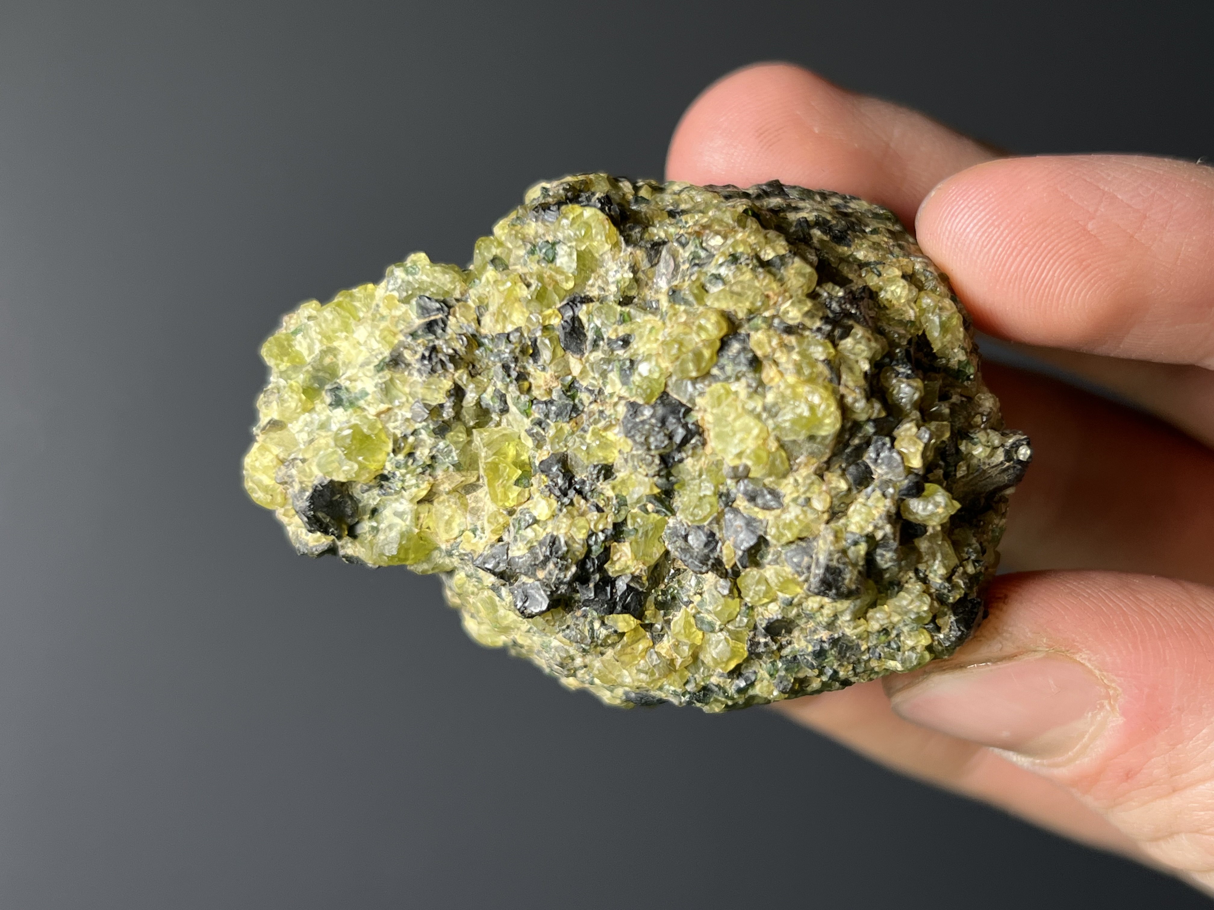 Olivine (Micro Sample) Specimen, 142gram