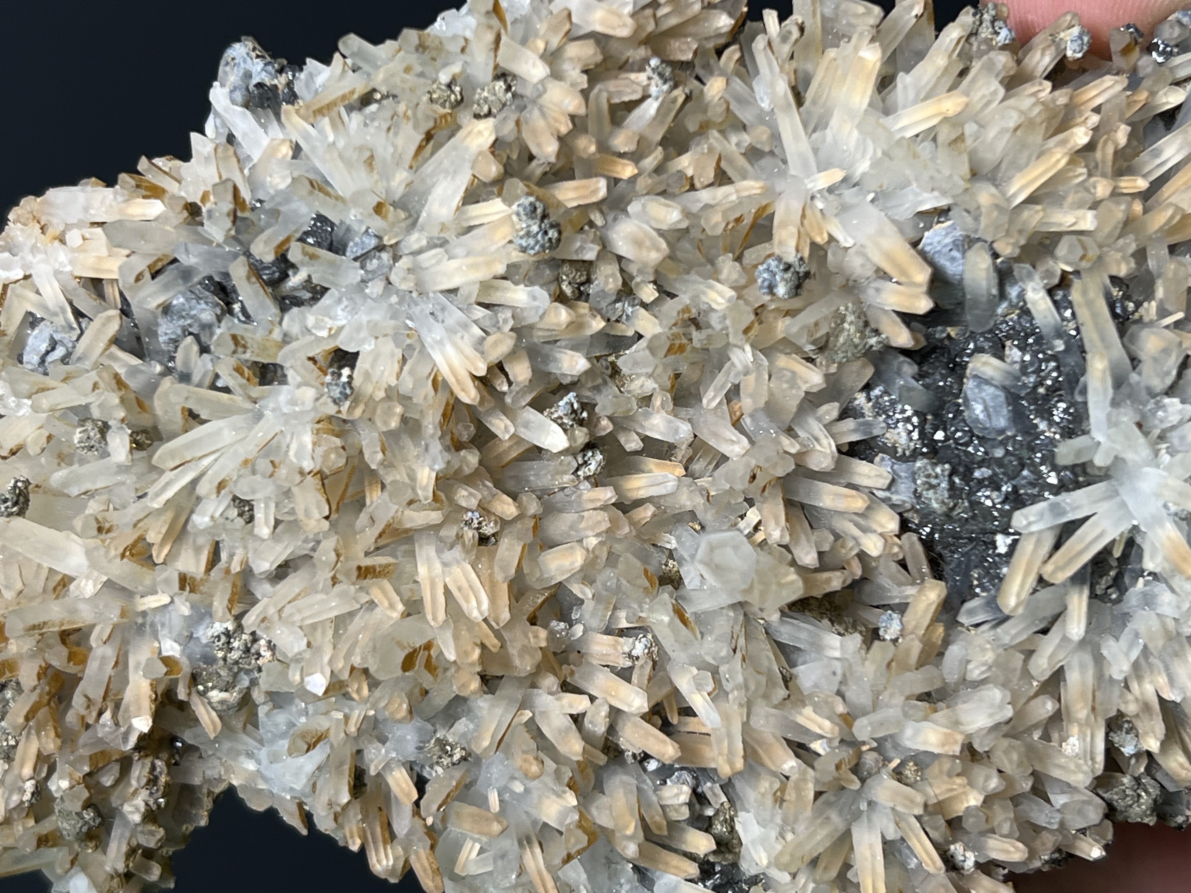 Very Special Sphalerite And Pyrite On Gypsum Crystal Selenite Specimen, 254gram