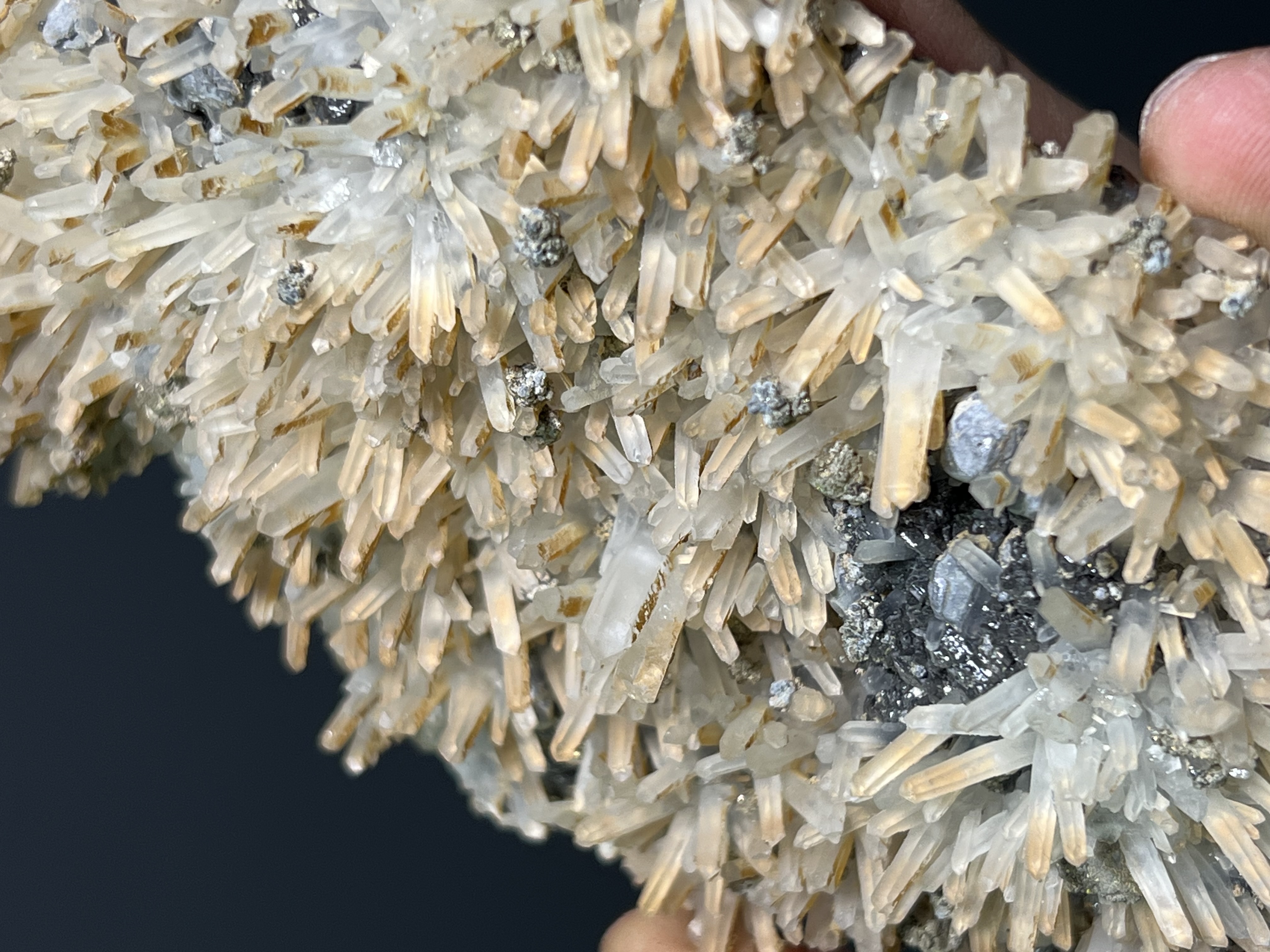 Very Special Sphalerite And Pyrite On Gypsum Crystal Selenite Specimen, 254gram