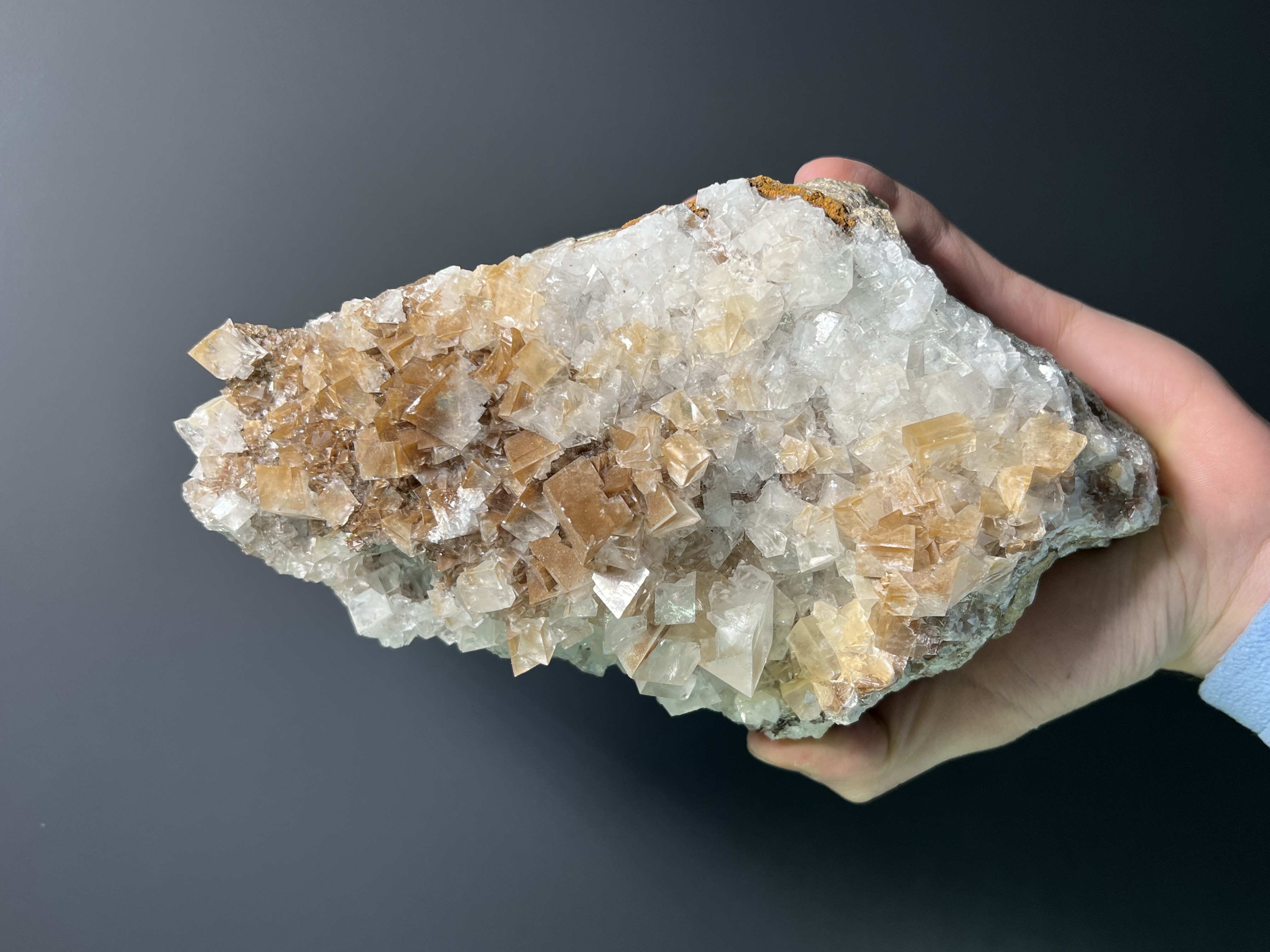 Very Special Clear Crystal Calcite Specimen, 2,2kg