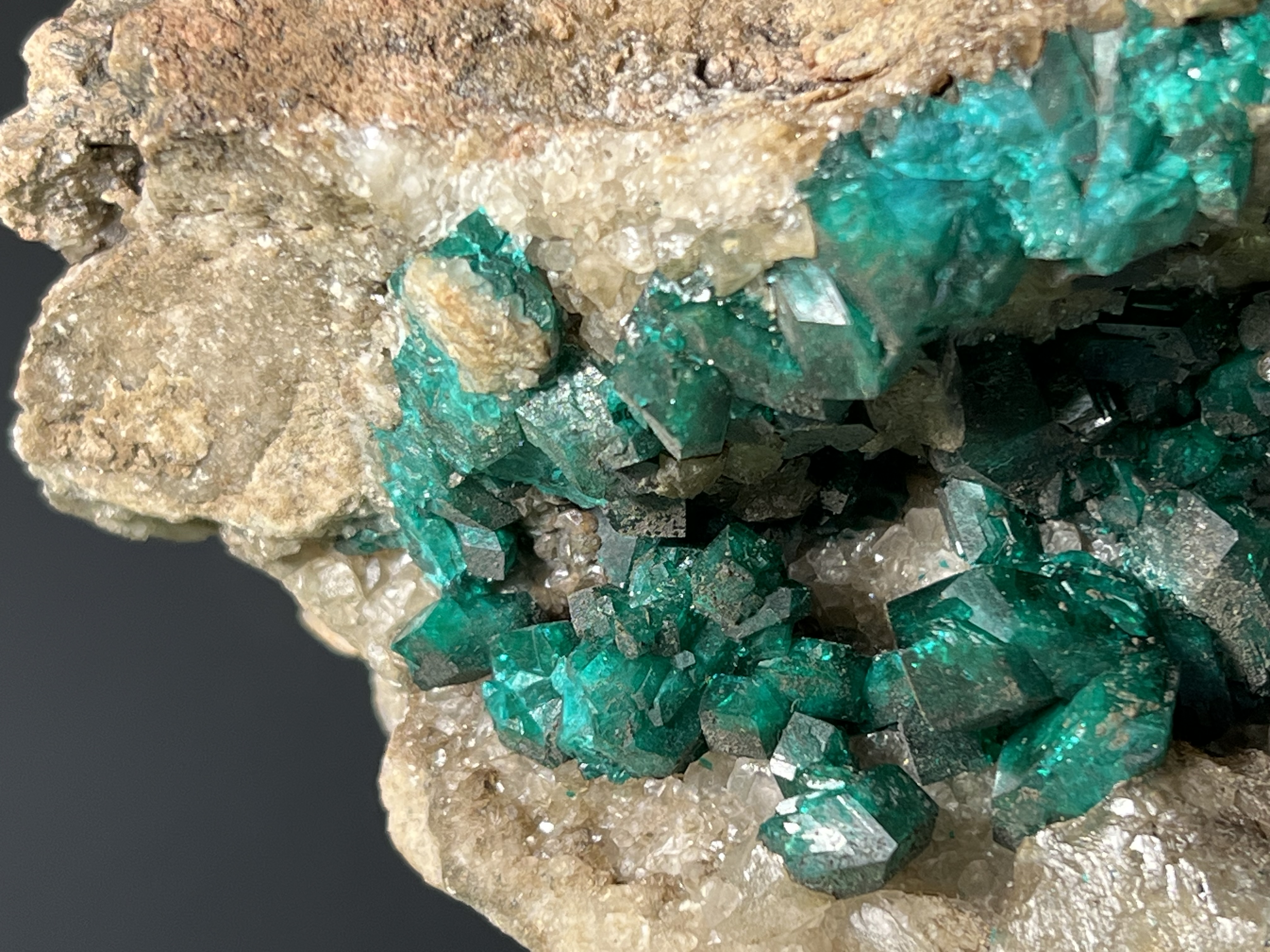 Very Special Dioptase On Matrix Specimen, 1,1kg